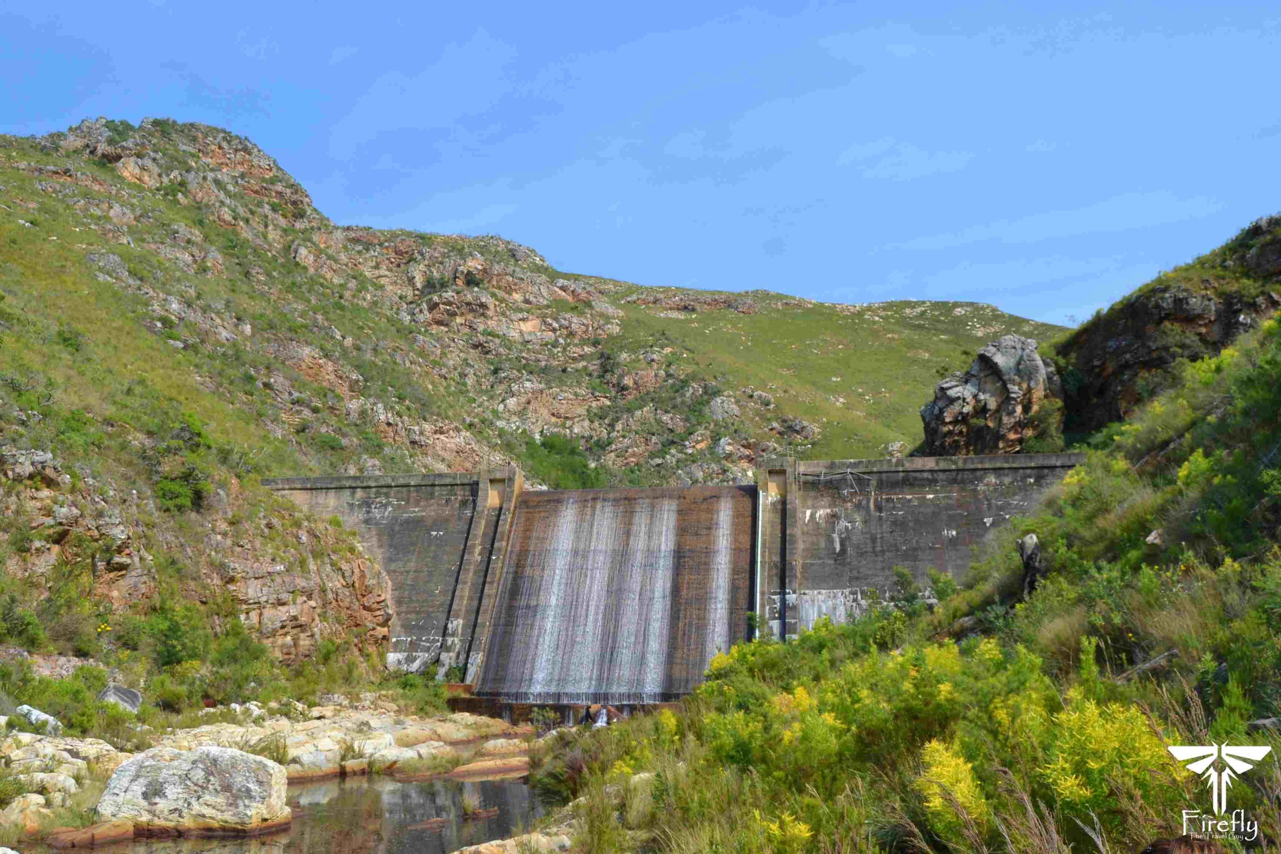 You are currently viewing Hiking to the Lower Van Stadens Dam outside Port Elizabeth