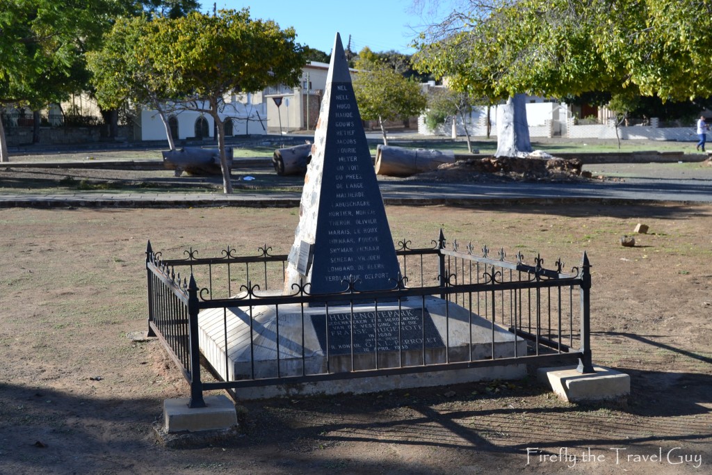 You are currently viewing A French Huguenot memorial in the Karoo