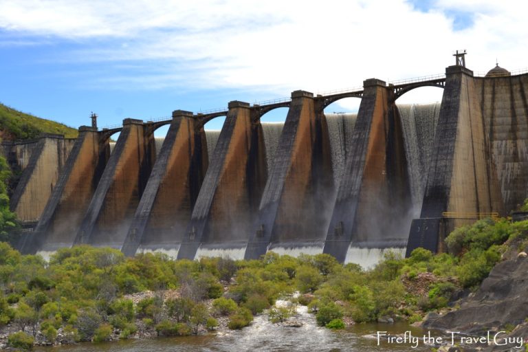 Read more about the article Water over the multi arches of the Churchill Dam