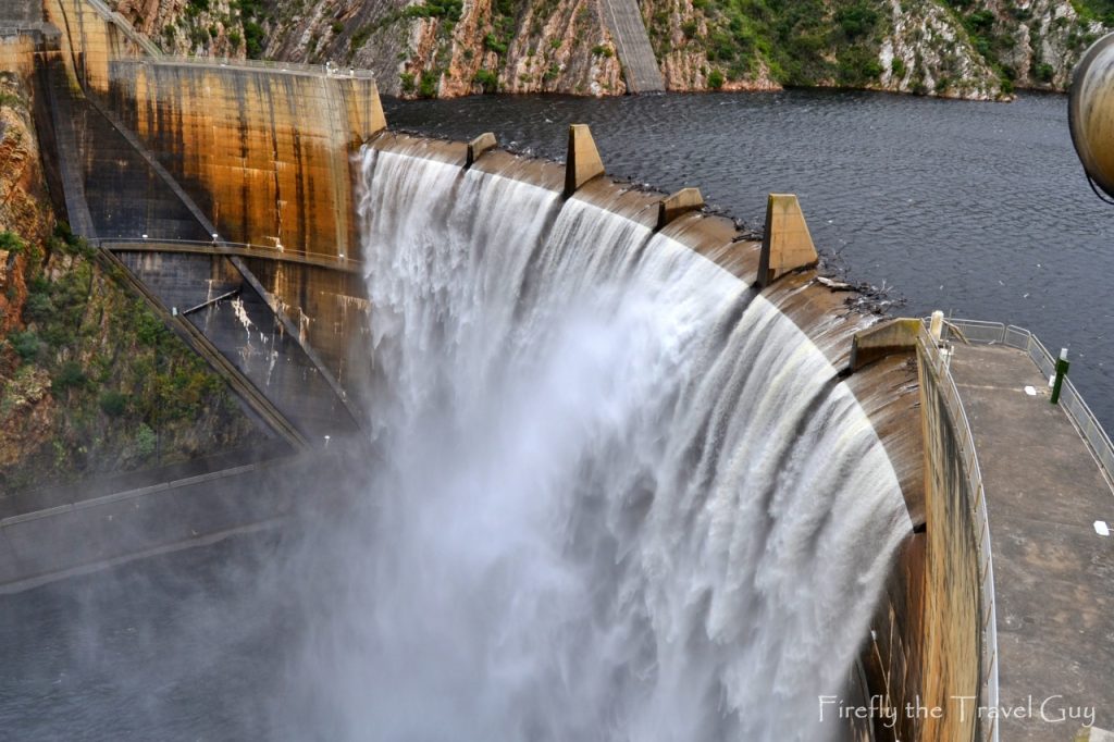 Kouga Dam near Patensie overflowing