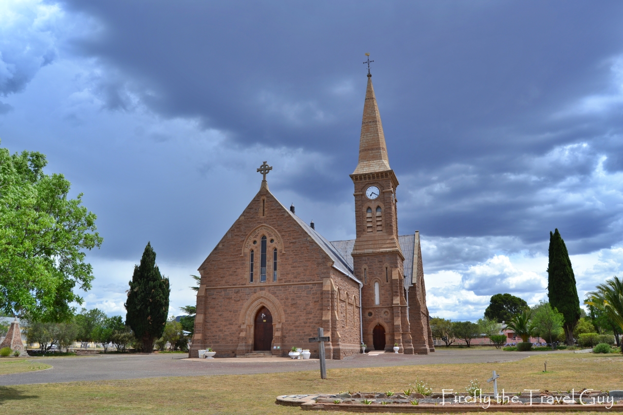 You are currently viewing Tarkastad Dutch Reformed Church – A big church in a small town